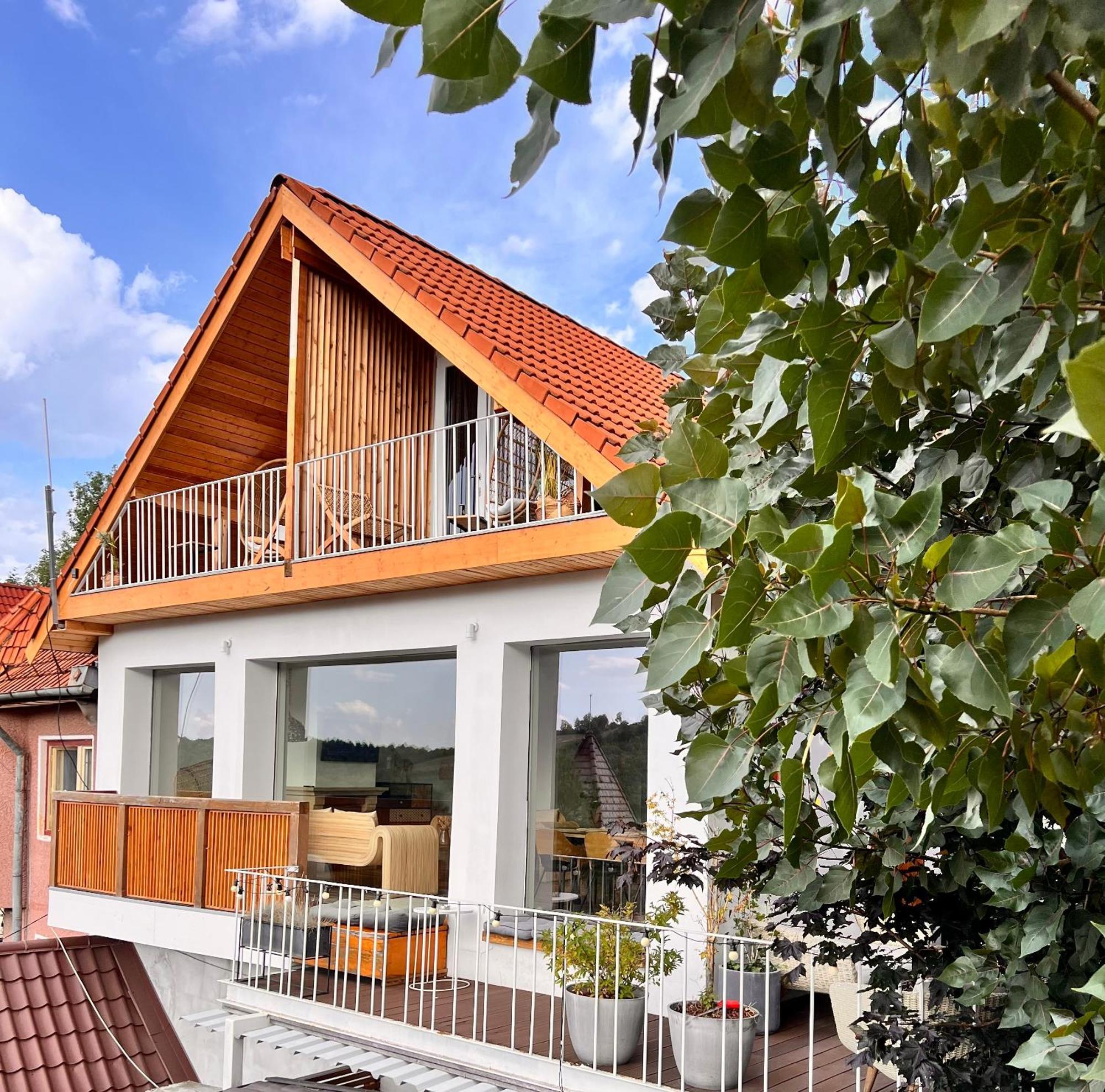 Shard Boutique Hotel-Adult Only Брашов Екстериор снимка