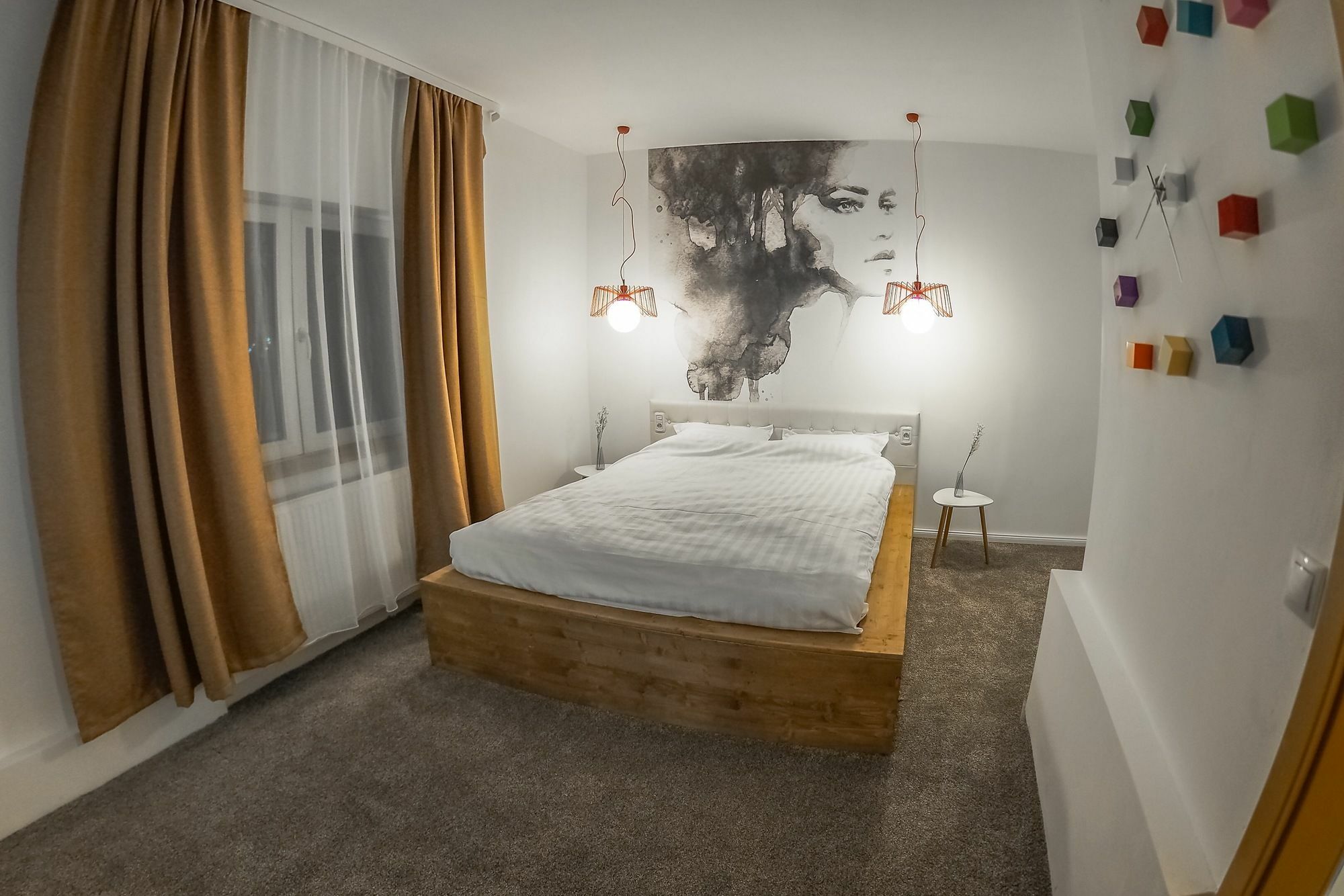 Shard Boutique Hotel-Adult Only Брашов Екстериор снимка